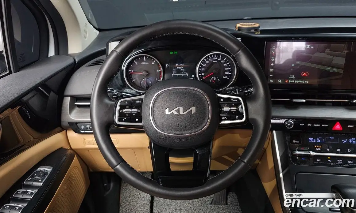Kia Carnival 2023 2.2 автомат (гидро), фото 13