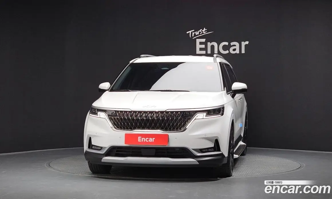 Kia Carnival 2023 2.2 автомат (гидро), фото 3