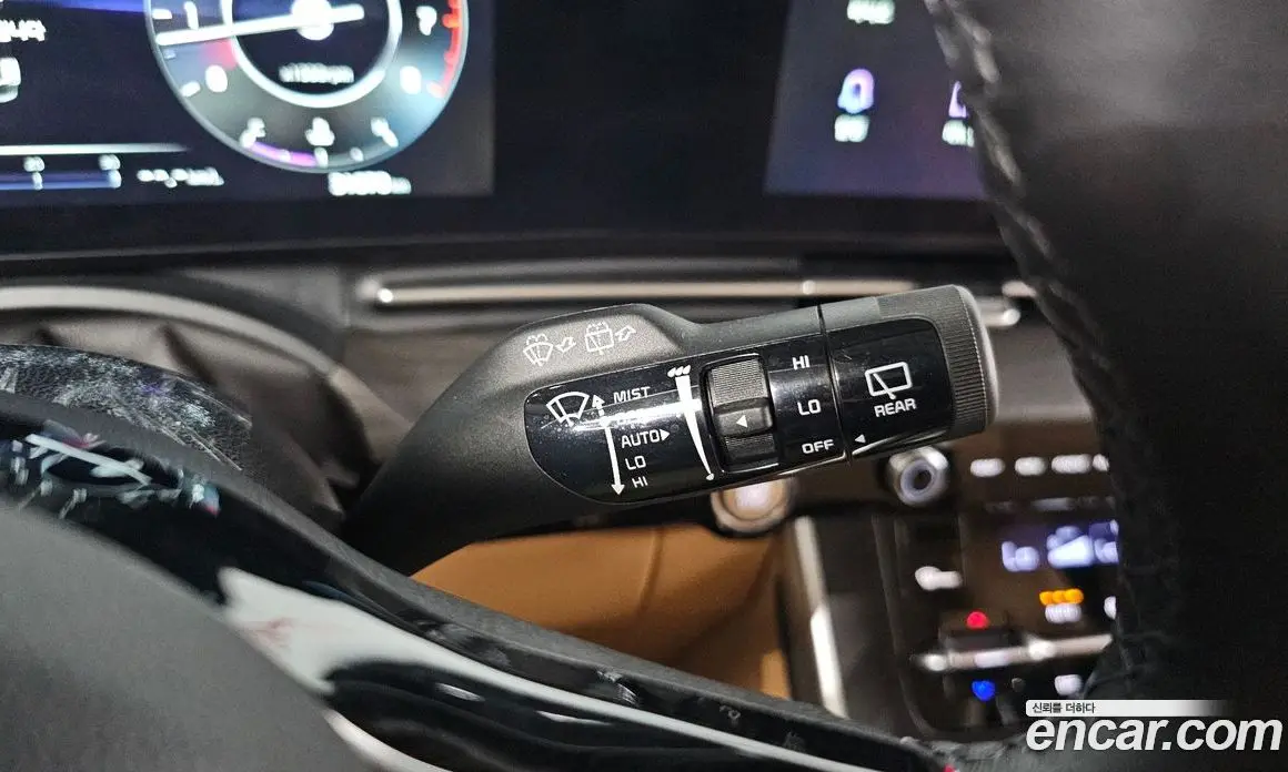 Kia Carnival 2023 3.5 автомат (гидро), фото 24
