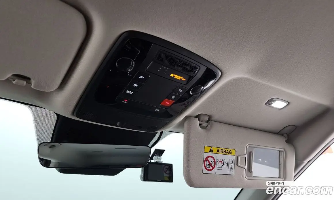 Kia Carnival 2025 1.6 автомат (гидро), фото 27