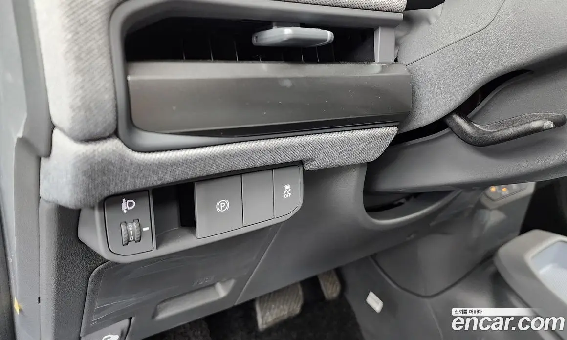 Kia EV3 2025 0.2 автомат (гидро), фото 22