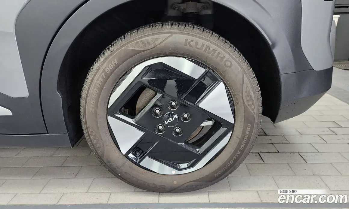 Kia EV3 2025 0.2 автомат (гидро), фото 7