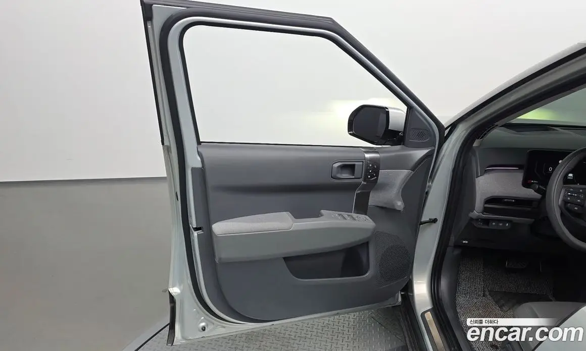Kia EV3 2025 0.2 автомат (гидро), фото 14