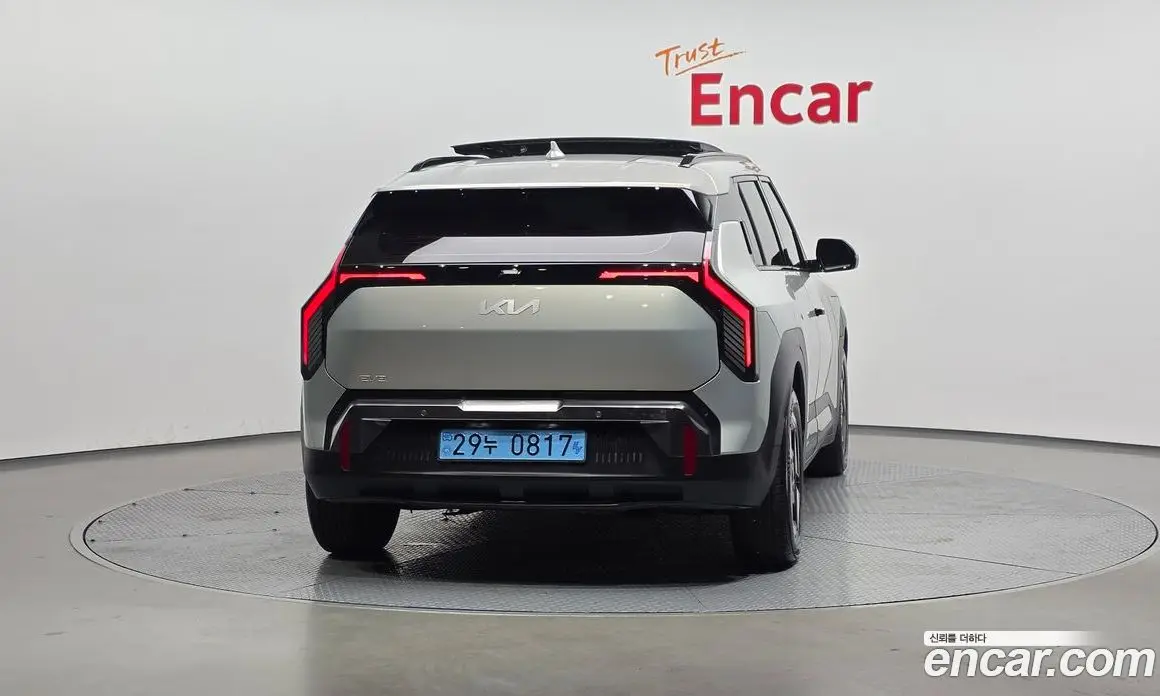 Kia EV3 2025 0.2 автомат (гидро), фото 4