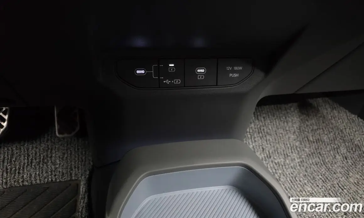 Kia EV3 2025 0.2 автомат (гидро), фото 31