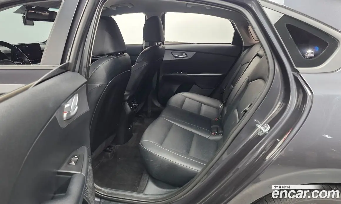 Kia K3 2022 1.6 автомат (гидро), фото 18
