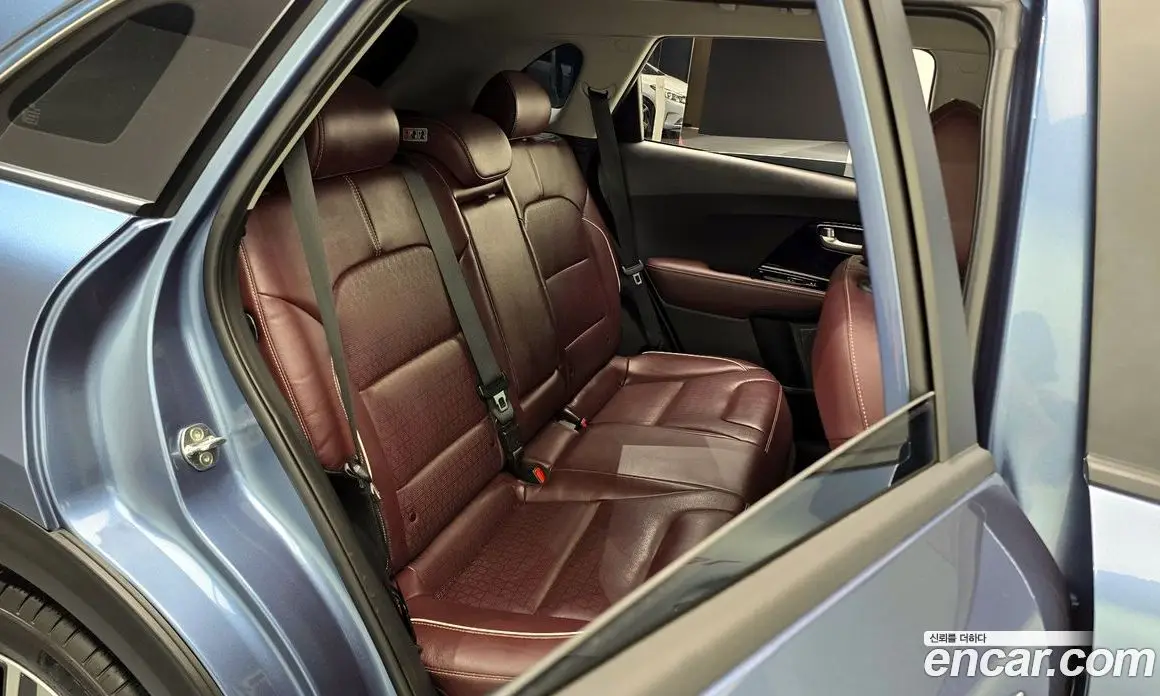 Kia Niro 2019 1.6 автомат (гидро), фото 16