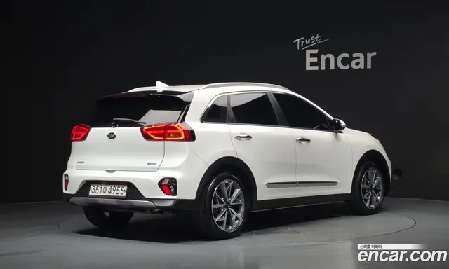 Kia Niro 2020 1.6 автомат (гидро), миниатюра 2