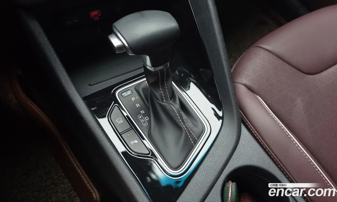Kia Niro 2020 1.6 автомат (гидро), фото 12