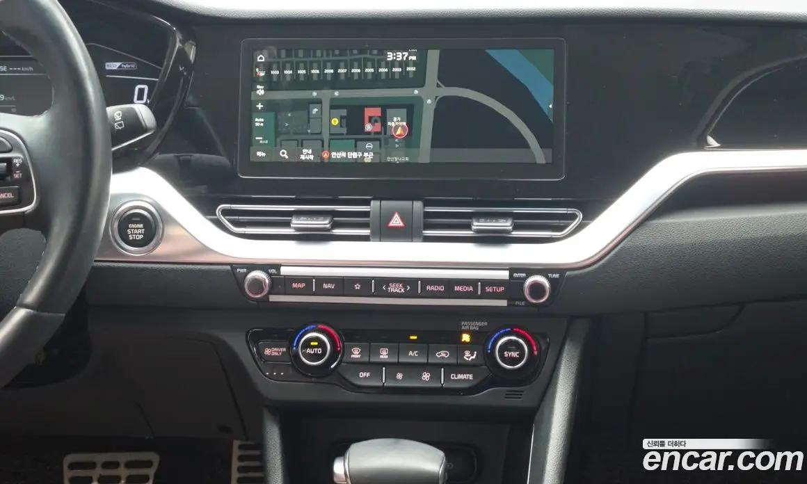 Kia Niro 2020 1.6 автомат (гидро), фото 20