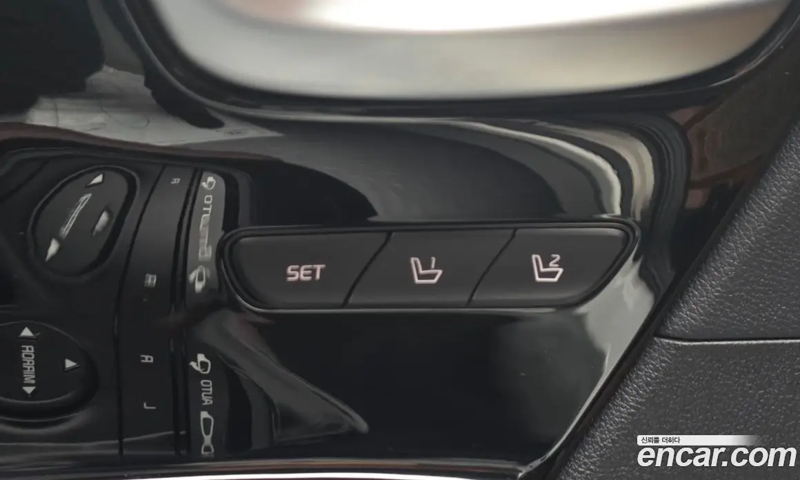 Kia Niro 2020 1.6 автомат (гидро), фото 22