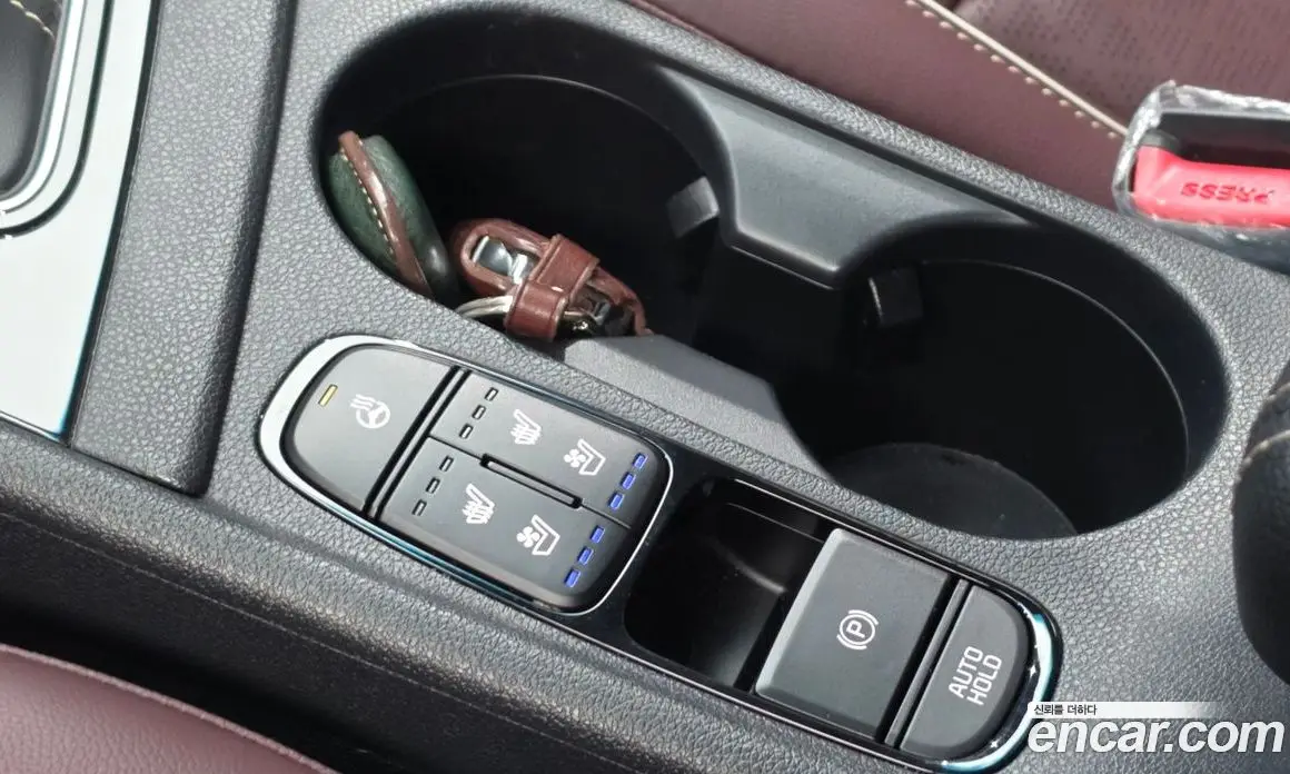 Kia Niro 2020 1.6 автомат (гидро), фото 24
