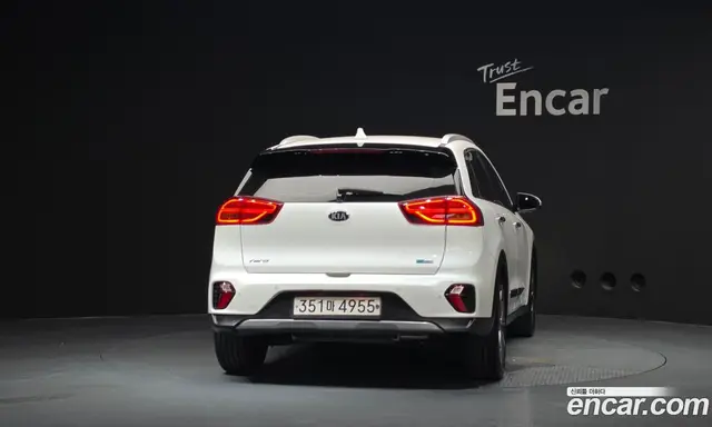 Kia Niro 2020 1.6 автомат (гидро), миниатюра 4