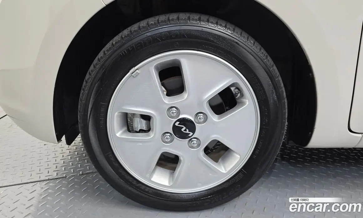 Kia Ray 2022 1.0 автомат (гидро), фото 5
