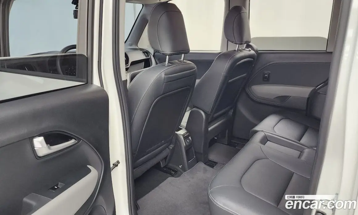 Kia Ray 2023 0.1 автомат (гидро), фото 23