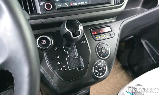 Kia Ray 2023 1.0 автомат (гидро), миниатюра 12