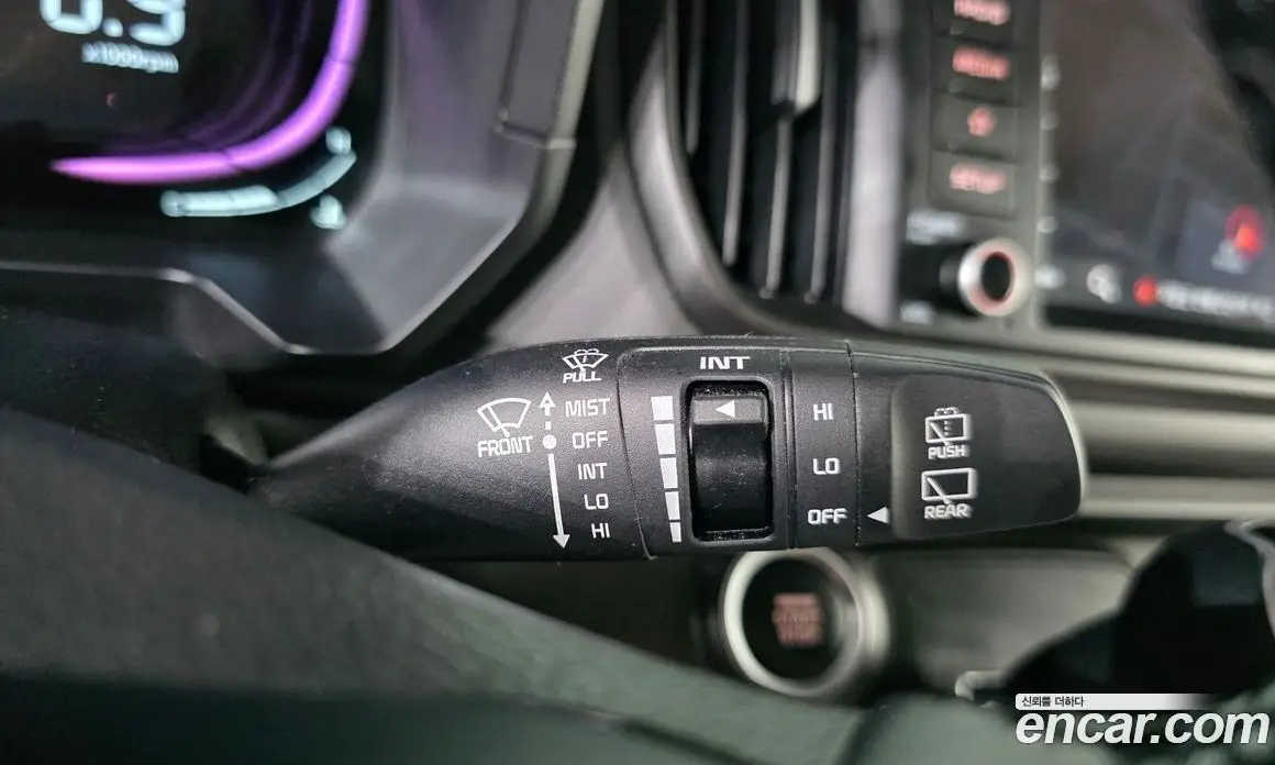 Kia Ray 2023 1.0 автомат (гидро), фото 27
