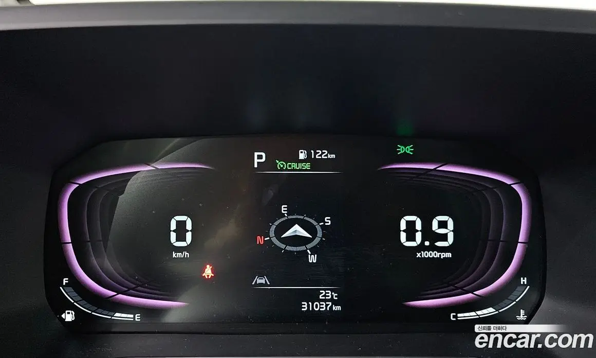Kia Ray 2023 1.0 автомат (гидро), фото 11