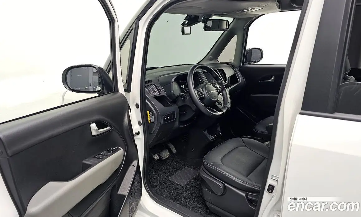 Kia Ray 2023 1.0 автомат (гидро), фото 13