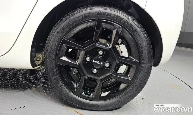 Kia Ray 2023 1.0 автомат (гидро), миниатюра 7