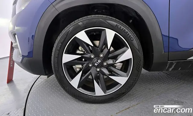 Kia Seltos 2021 1.6 автомат (гидро), миниатюра 5