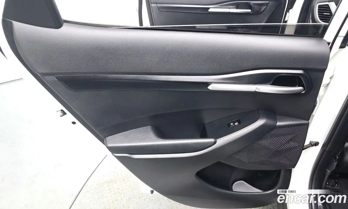 Kia Seltos 2024 2.0 автомат (гидро), фото 15