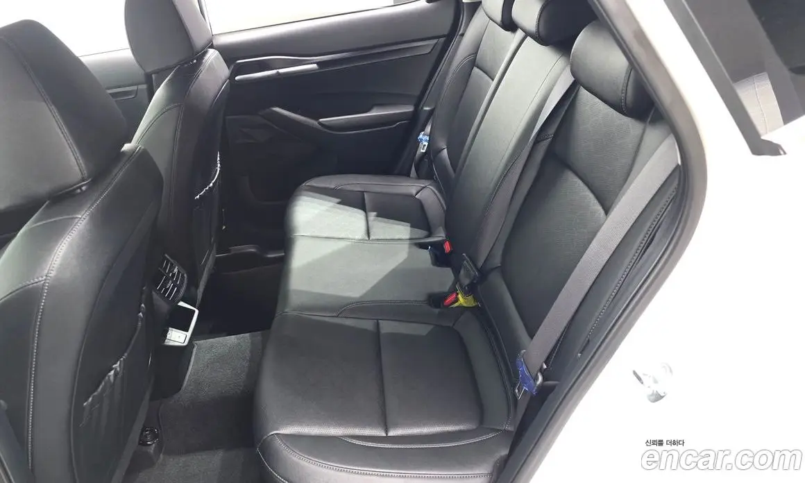 Kia Seltos 2024 2.0 автомат (гидро), фото 18