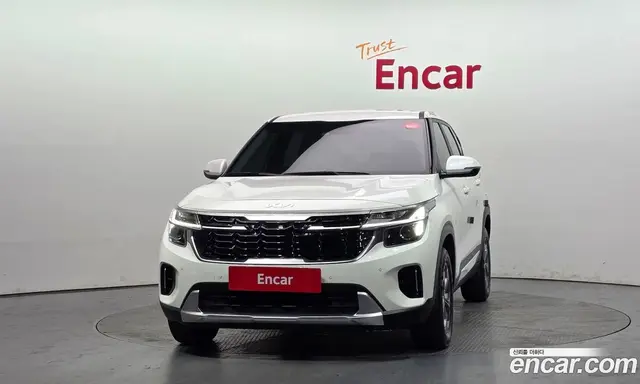 Kia Seltos 2024 2.0 автомат (гидро), миниатюра 3