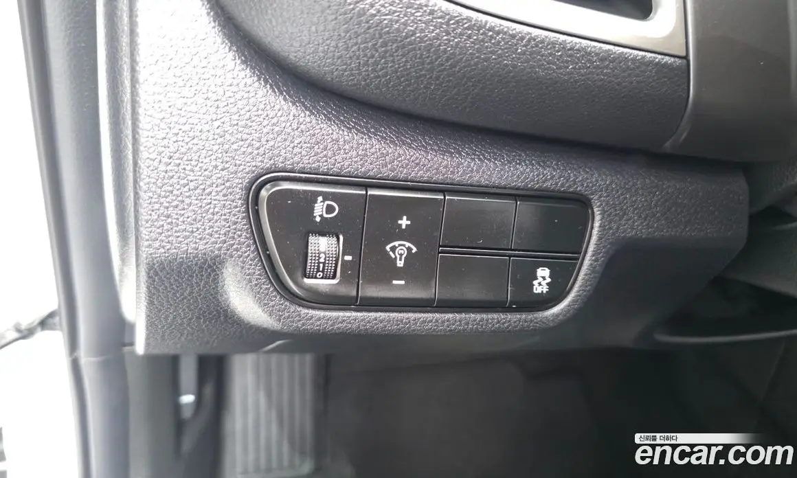 Kia Seltos 2024 2.0 автомат (гидро), фото 23