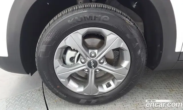 Kia Seltos 2024 2.0 автомат (гидро), миниатюра 5