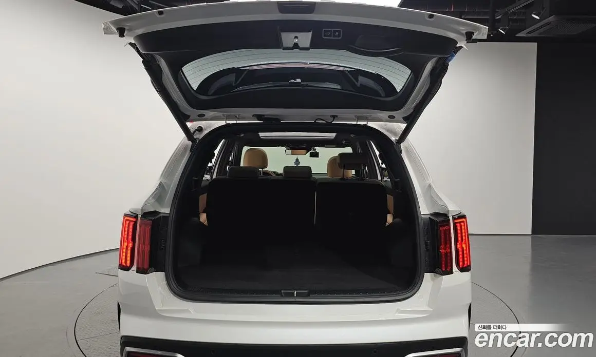 Kia Sorento 2022 2.5 автомат (гидро), фото 20