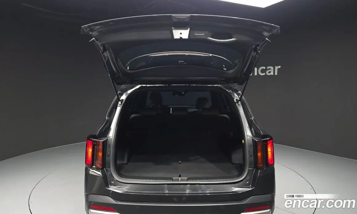Kia Sorento 2023 1.6 автомат (гидро), фото 26