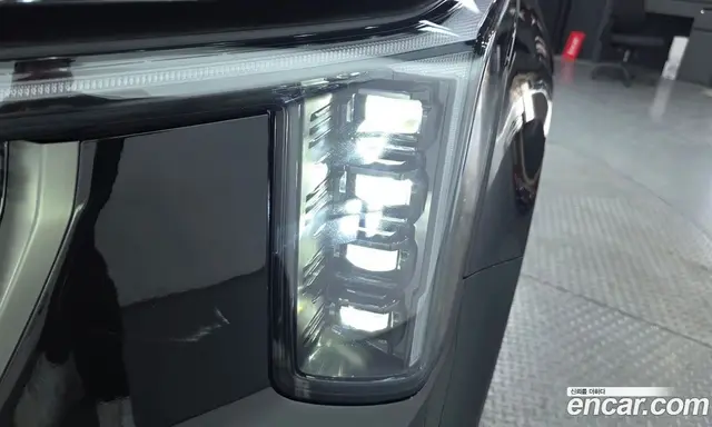 Kia Sorento 2024 1.6 автомат (гидро), миниатюра 8