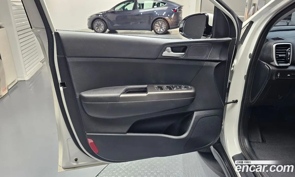 Kia Sportage 2021 2.0 автомат (гидро), фото 14