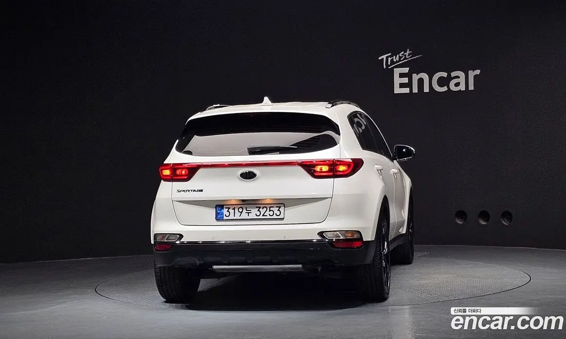 Kia Sportage 2021 2.0 автомат (гидро), фото 4
