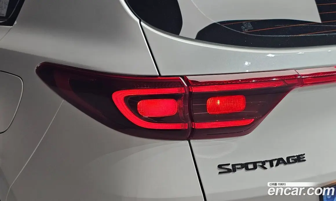 Kia Sportage 2021 2.0 автомат (гидро), фото 9