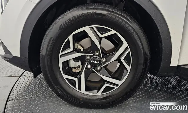 Kia Sportage 2022 1.6 автомат (гидро), миниатюра 5
