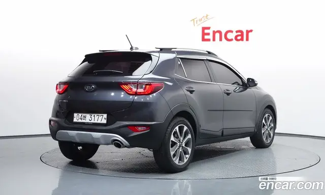 Kia Stonic 2018 1.4 автомат (гидро), миниатюра 2
