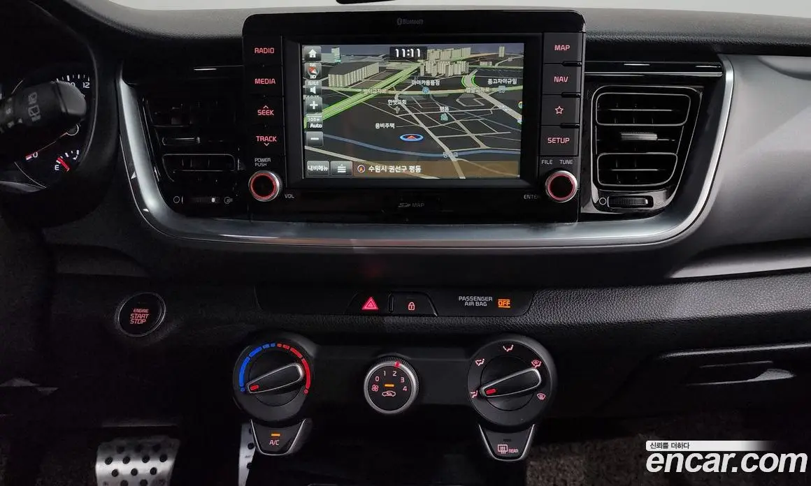 Kia Stonic 2018 1.4 автомат (гидро), фото 20