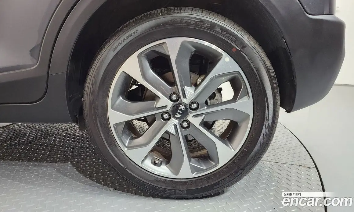 Kia Stonic 2018 1.4 автомат (гидро), фото 7