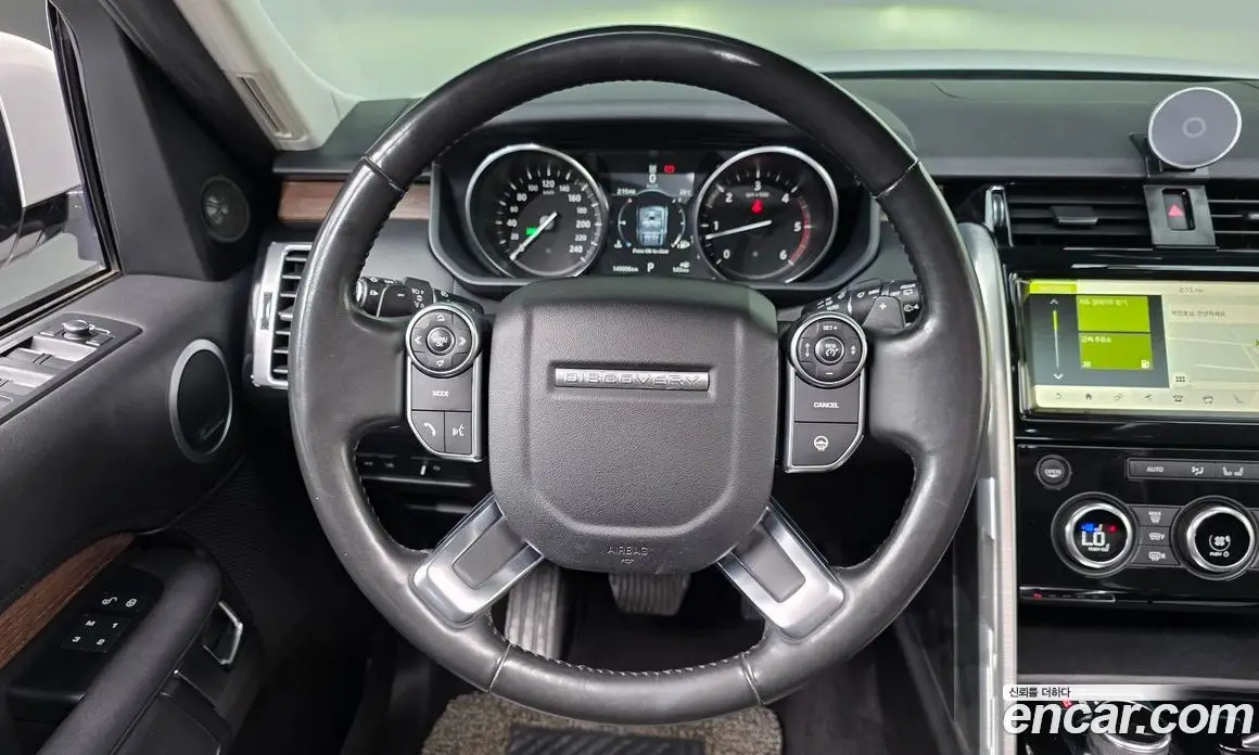 Land Rover Discovery 2017 3.0 автомат (гидро), фото 13
