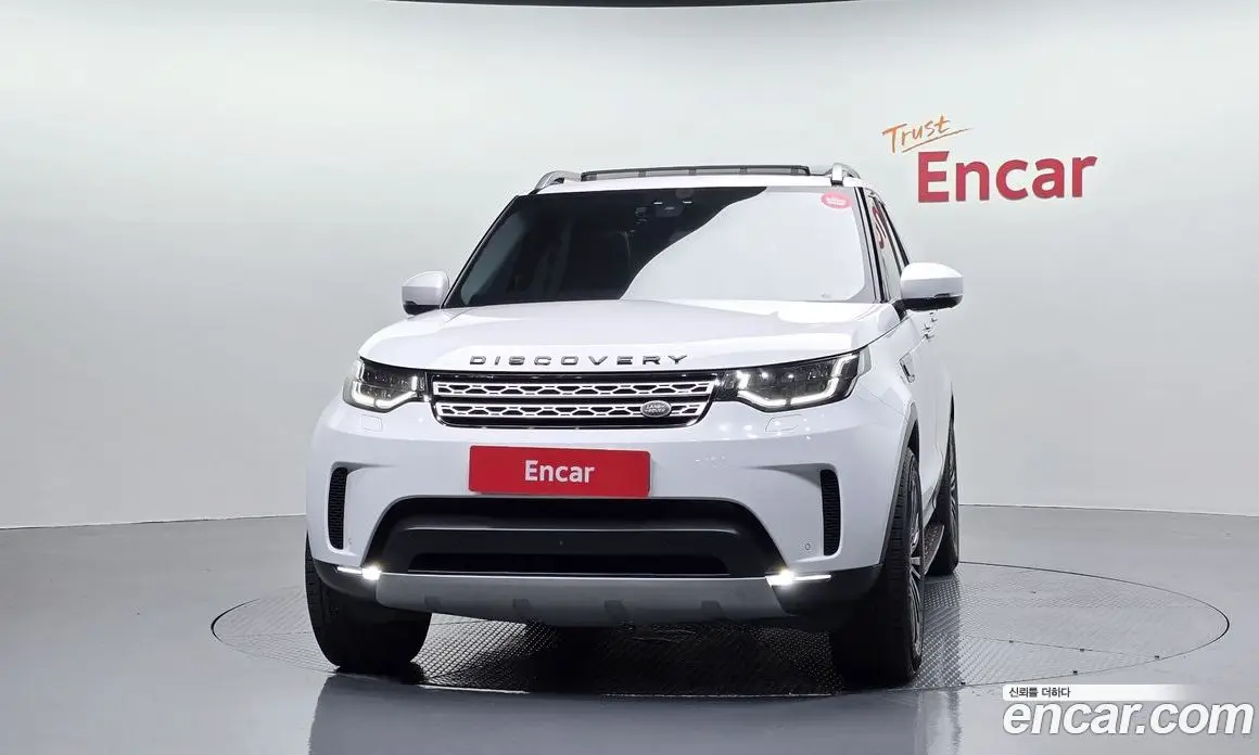 Land Rover Discovery 2017 3.0 автомат (гидро), фото 3