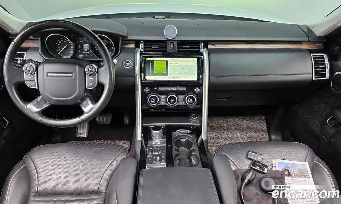 Land Rover Discovery 2017 3.0 автомат (гидро), фото 7