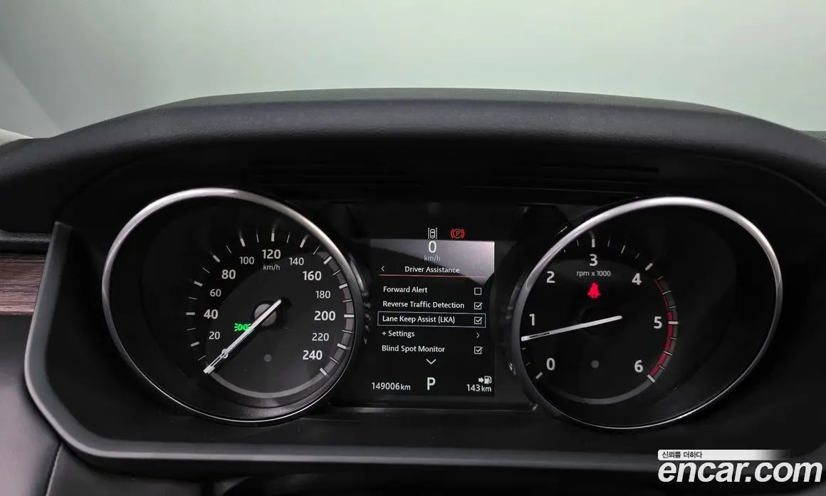 Land Rover Discovery 2017 3.0 автомат (гидро), фото 8
