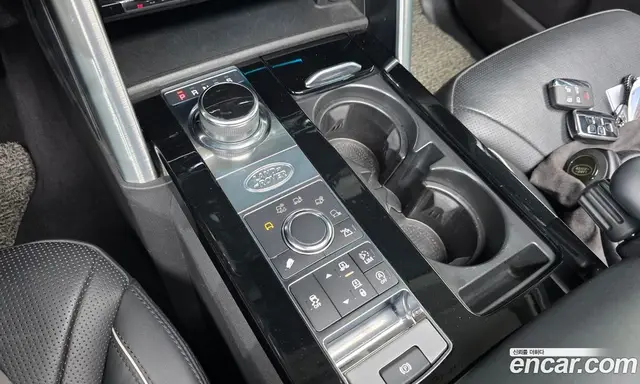 Land Rover Discovery 2017 3.0 автомат (гидро), миниатюра 9