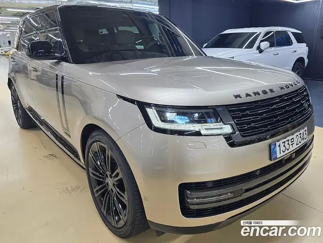 Land Rover Range Rover 2024 4.4 автомат (гидро), миниатюра 2