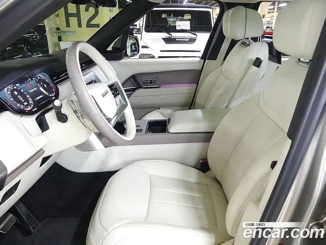 Land Rover Range Rover 2024 4.4 автомат (гидро), миниатюра 7