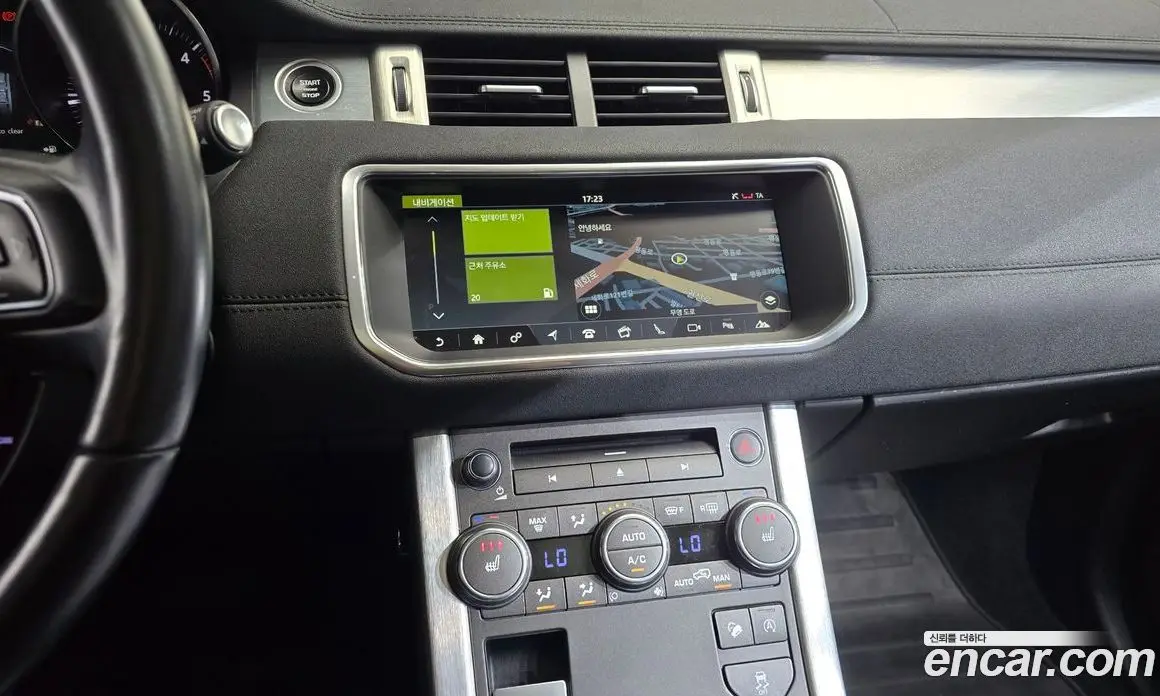 Land Rover Range Rover Evoque 2017 2.0 автомат (гидро), фото 18