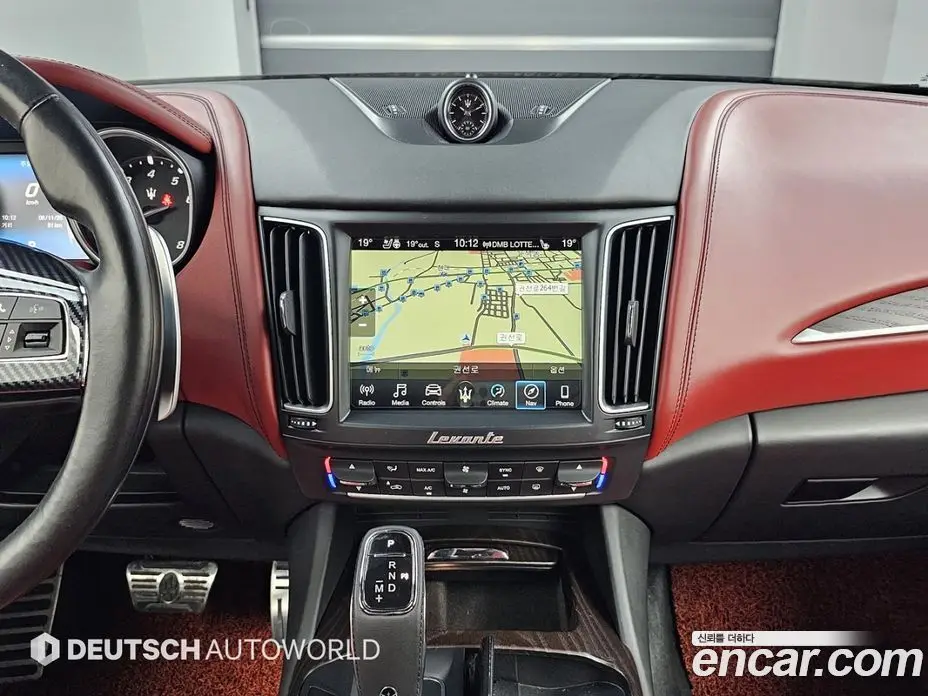 Maserati Levante 2017 3.0 автомат (гидро), фото 14 Maserati Levante 2017 3.0 автомат (гидро), фото 14