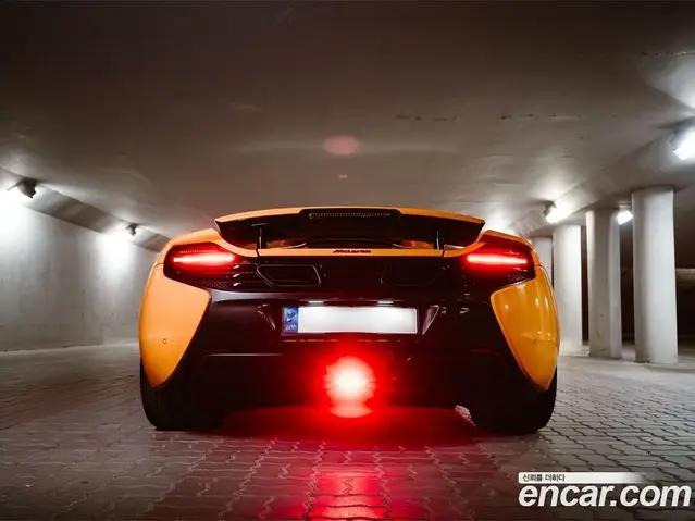 McLaren 650S 2015 3.8 автомат (гидро), миниатюра 3